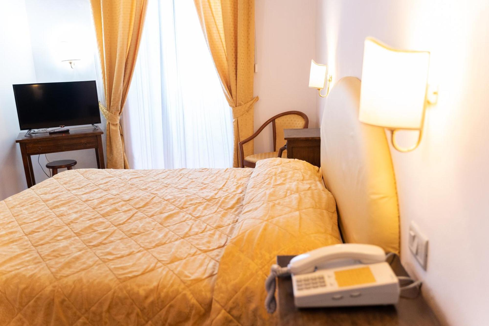 Hotel Belvedere Assisi Exterior photo